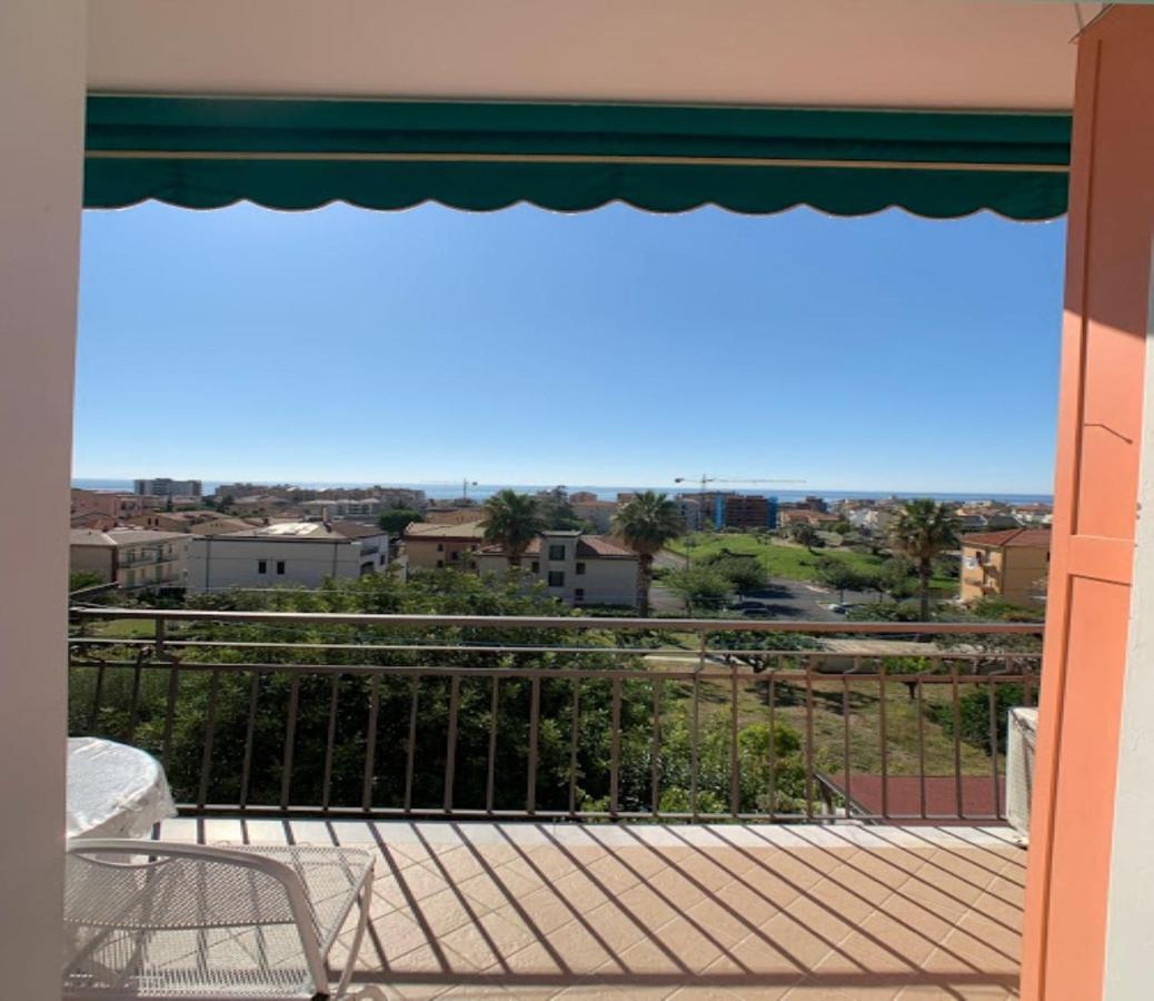 Very Cosy House With Fabulous Sea View! П'єтра-Лігуре Екстер'єр фото
